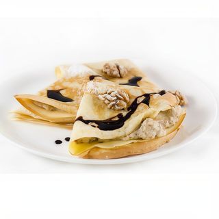 Clătite cu miere de albine şi nuci