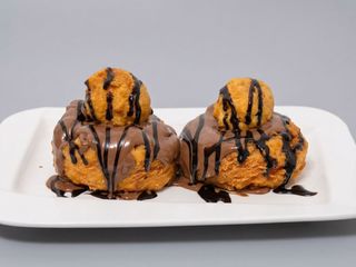 Papanasi fericiti cu Finetti