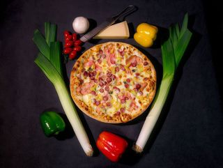 Pizza Jose Armando Con Cartofi Party