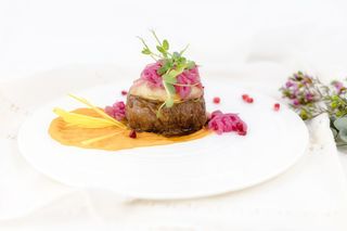 Mușchi de vită cu foie gras