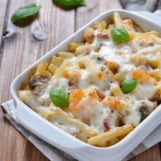 Penne con pollo al forno