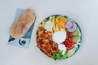 Gyros la farfurie Puișor