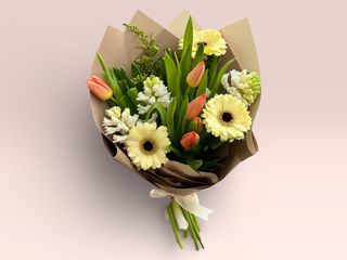 Buchetul Primaverii cu Zambile -Standard