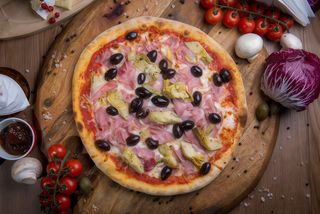 Pizza Capricciosa Ø32cm