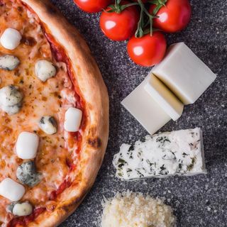 Pizza FORMAGGIO