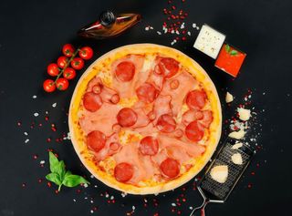 Pizza Quattro Carni Ø 50cm