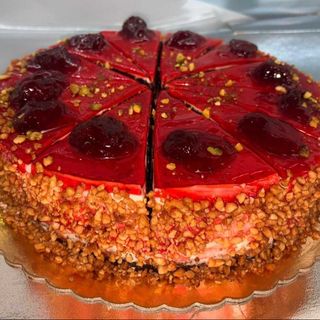 Tort Căpșuni 1.5 kg