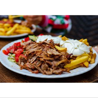 Shaorma La Farfurie Porc