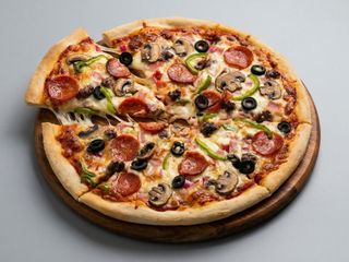 Pizza quatro stagioni mica