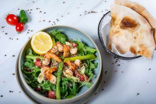 Insalata nuova plate