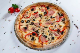 Pizza Quattro stagioni 