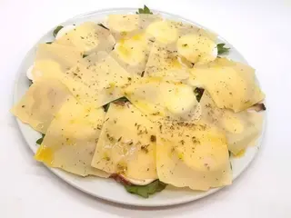 Carpaccio con funghi