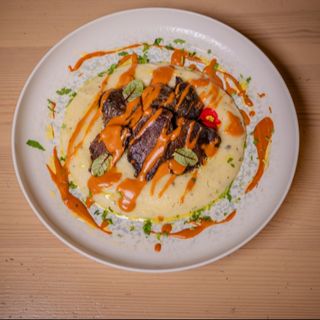 Obrajori de vita cu piure de cartofi si trufe 400 gr