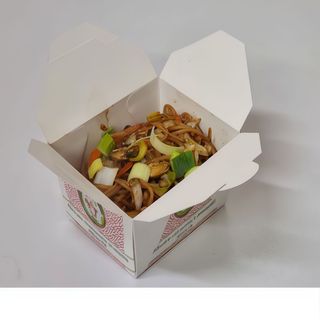 Taitei chinezesti cu fructe de mare