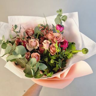 Buchet Cu Mini Roze - Mic Rasfat