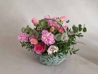 Cosulet cu flori de Primavara