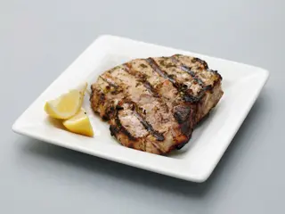 Meniu ceafă de porc la grătar
