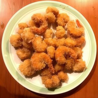 Creveti decorticati în crustã crocantã