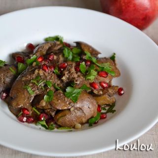 Ficãtei de pui cu sos de rodii si lãmâie