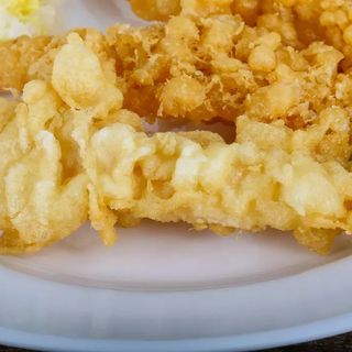 Creveți decorticați tempura/sos fin de maioneză