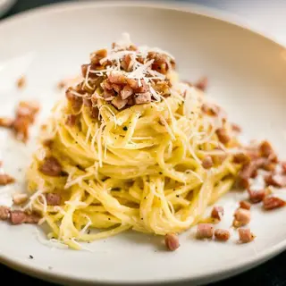 Spaghete Carbonara