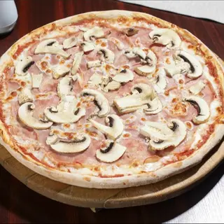 Pizza Prosciutto Fungi Ø 32cm