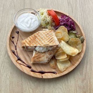 Cheese shaorma pui farfurie -