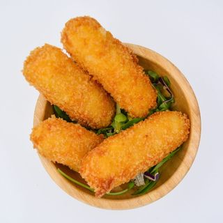 Halloumi sticks -