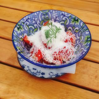 Salată de roșii cu telemea