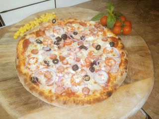 Pizza Pizzerului Ø32CM