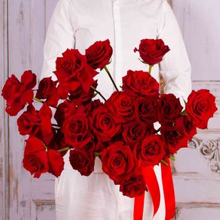 Buchet 25 trandafiri rosii