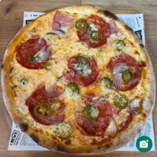 Pizza Speziata + Pepsi