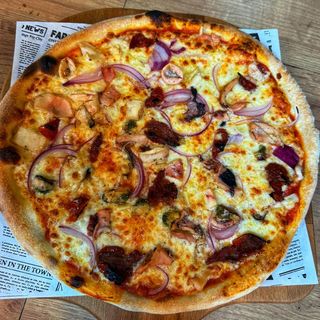 Pizza Veneto Ø 32cm