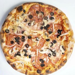 Pizza Ischia + Pepsi