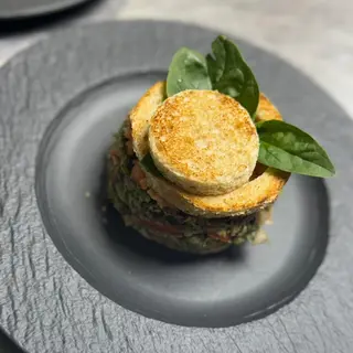 Tartar de somon cu avocado