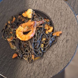 Paste negre cu creveti