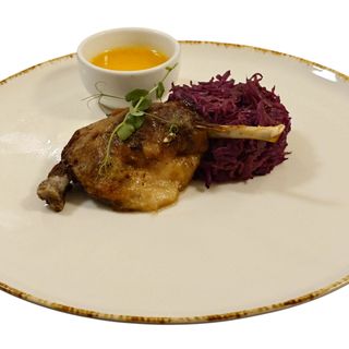 Pulpa de rata confiata varza rosie sos portocale