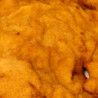 Snitel vienez de pui cu cartofi dulci