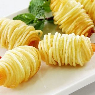 Creveti În crustă de cartofi