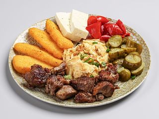 Mi-e foame rău