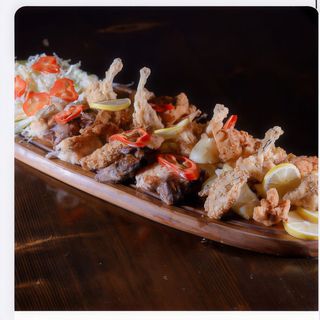 Platou puiut (3-4 persoane)