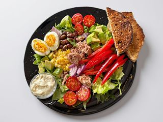 Salata ton si cruditati 