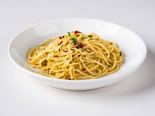Spaghette aglio, olio e peperonccino