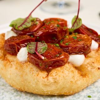 Bruschettaccia – „Când Bruschetta o întâlnește… pe Focaccia” – 170 gr