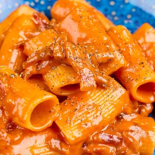 Rigatoni Amatriciana Nouă – 180 gr 
