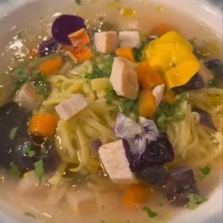 Consome de Pui cu Tagliolini de Casă  - 300 gr 