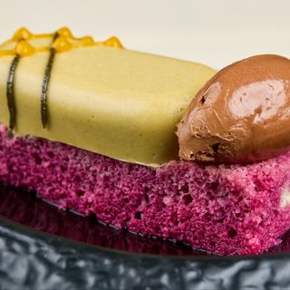 Tiramisu cu Fistic - Reinterpretat de patiseserul nostru chef– „Verde Dolce” – 260 gr 