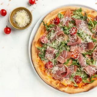 Pizza Prosciutto Salami