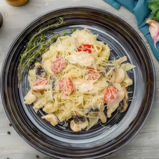 Paste Pui Ciuperci