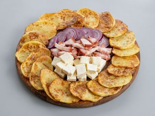 Platou scrijele cu slănină